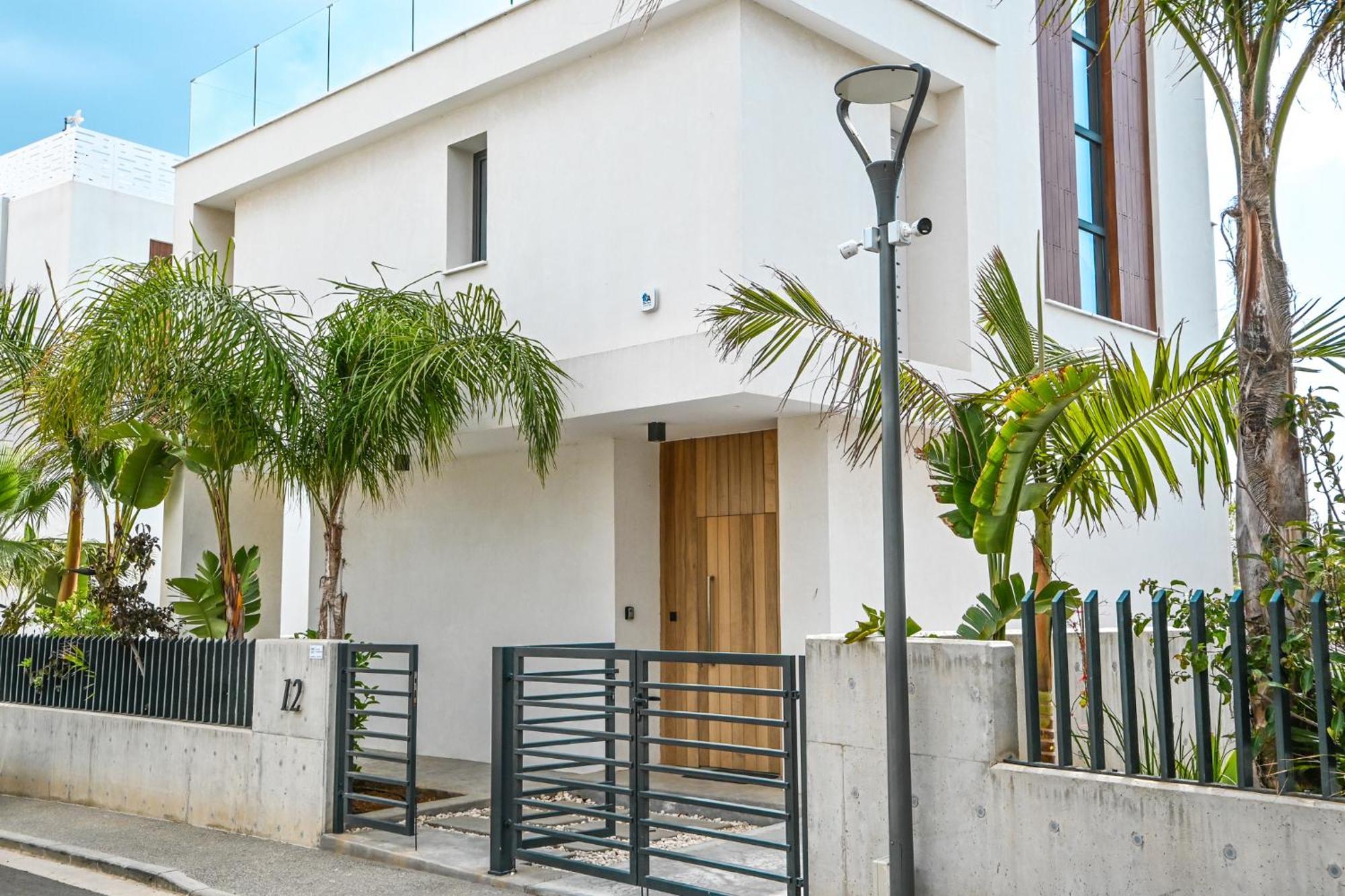 By The Beach Villa 12 Protaras Extérieur photo